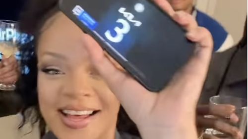 VIDEO Rihanna a dezvăluit că nu a băut alcool în 2024 / „An nou, viaţă nouă”