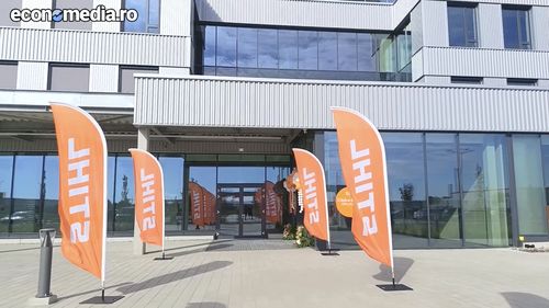 Bolojan, la inaugurarea primei fabrici a Grupului german Stihl: Cei din companiile private duc ţara noastră în spate