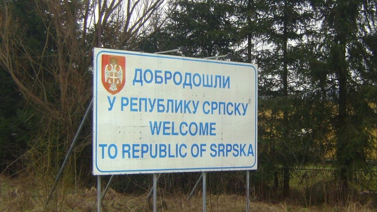 Înaltul reprezentant al comunităţii internaţionale pentru Bosnia sprijină anularea legilor separatiste: Recunoştinţa şi mulţumirile mele instituţiilor de stat care apără statul de drept şi securitatea tuturor cetăţenilor