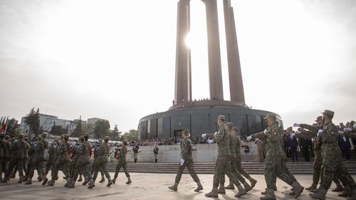 Ceremonii militare şi religioase de Ziua Armatei României în principalele garnizoane din ţară, dar şi în bazele militare din afara ţării şi în teatrele de operaţii – Restricţii de trafic în Bucureşti / Programul manifestărilor