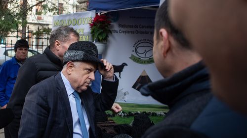 Emil Dumitru (PNL): Ministrul Agriculturii a negociat prost compensațiile pentru fermierii români la Bruxelles și acum încearcă să ascundă eșecul