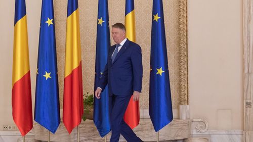 Klaus Iohannis va găzdui, miercuri, evenimentul „Femei în sustenabilitate” / Administrația prezidențială: Șeful statului a susţinut constant implicarea femeilor în viaţa politică, economică şi socială / Guvernul Ciucă are două femei din 22 de membri