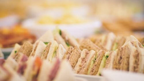 Trei idei de lunchbox cu ton, pentru copii / Sunt echilibrate, colorate și delicioase pentru pauza de prânz