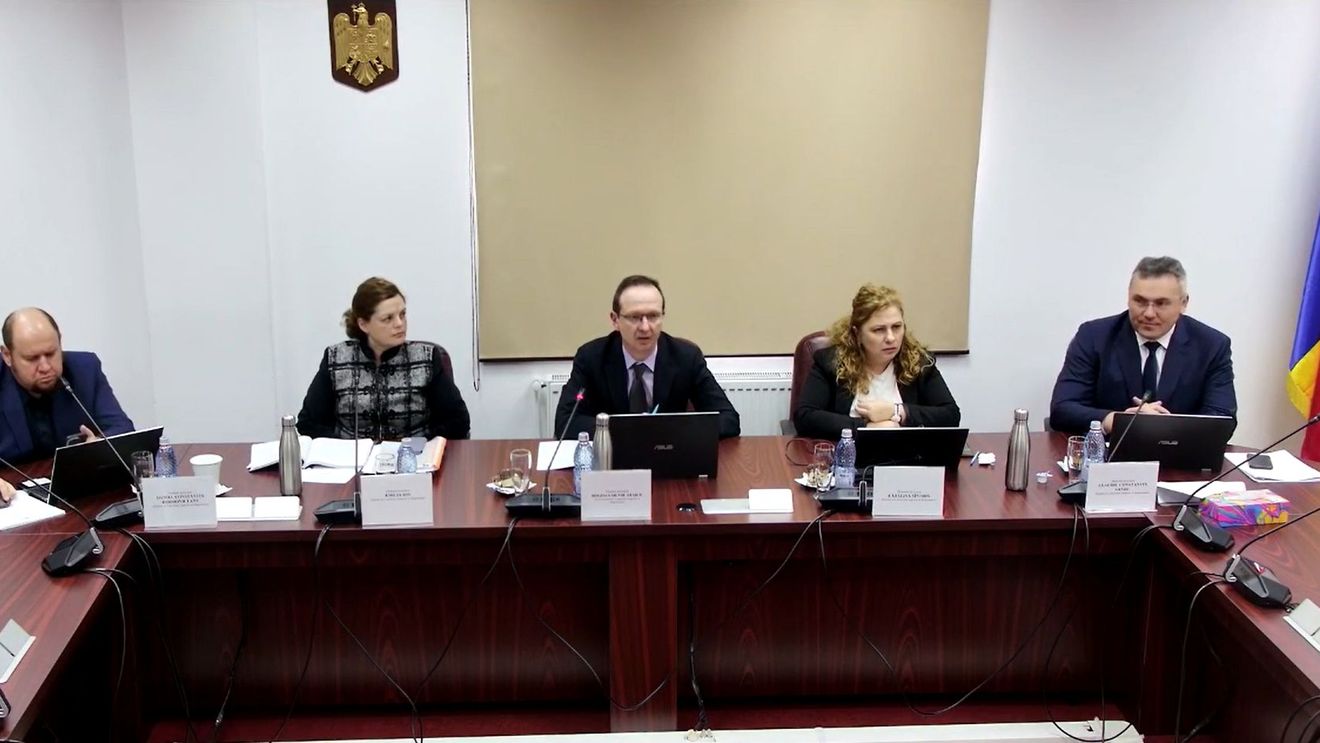 Aviz negativ pentru Marinela Mincă (1-5) și aviz pozitiv pentru Marius Ștefan (5-1), ca adjuncți ai șefului DNA