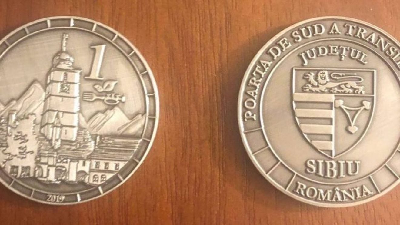 PSD a găsit o nouă tema de atac la Klaus Iohannis: Moneda locală Sibcoin, transformată între timp în suvenir/ Ministrul Turismului, despre șeful statului: Sunt dezgustat de comportamentul acestui domn