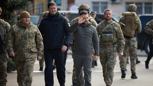 LIVE Ziua 269 de război: Zelenski afirmă că problemele de aprovizionare cu energie persistă în mai multe zone, după mai multe lovituri rusești / Liderul ucrainean cere noi sancțiuni la adresa Rusiei / Premierul britanic a mers la Kiev