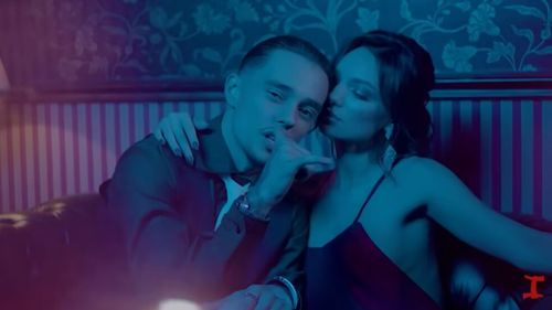 Cântărețul Jianu, acuzat de poliție de posesie ilegală de droguri - SURSE