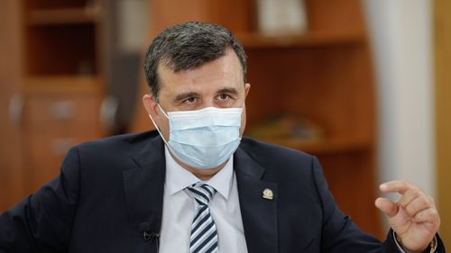 De ce nu primește DNA nici acum resursele solicitate: bani, polițiști judiciari, procurori? Crin Bologa: Nimănui nu i-ar conveni o instituție care ar sta ca un supraveghetor asupra cheltuirii banilor publici