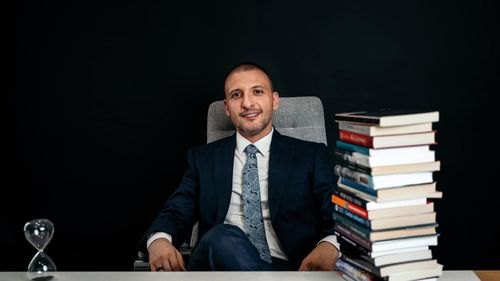 VIDEO Antreprenorul Ștefan Mandachi își retrage sprijinul declarat anterior pentru candidatul pro-rus Călin Georgescu: „Nu rezonez sub nicio formă cu viziunea despre NATO, despre UE”/ Analistul financiar Iancu Guda s-a retras dintr-un program de mentorat pentru antreprenori derulat cu Mandachi