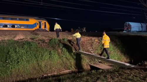 UDAPTE Accident feroviar în Olanda: Un mort și cel puțin 30 de persoane au fost rănite după ce un tren a deraiat între Haga și Leiden