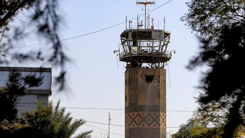 UPDATE VIDEO Armata israeliană afirmă că aeroportul din Sanaa este „complet dezactivat”, după un atac al forțelor aeriene