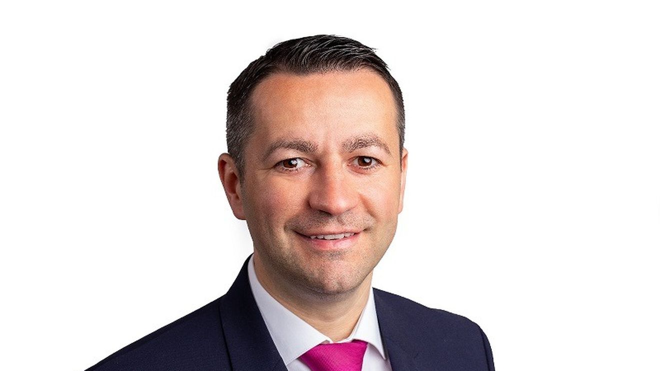 ADVERTORIAL Adrian Todoran, candidat PMP la primăria Baia Mare: TOŢI băimărenii contează, nu doar cei din centru. Stop „pungilor de sărăcie”