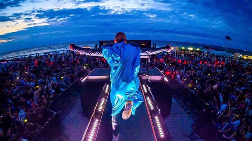 Peste 70.000 de fani s-au distrat în a treia zi a festivalului Neversea / Artistul belgian Lost Frequencies a oferit fanilor din România un show în premieră