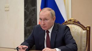 Vladimir Putin facilitează obținerea cetățeniei ruse pentru toți ucrainenii