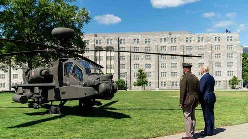 Donald Trump și-a consultat recent consilierii în privința oportunității atacării Iranului