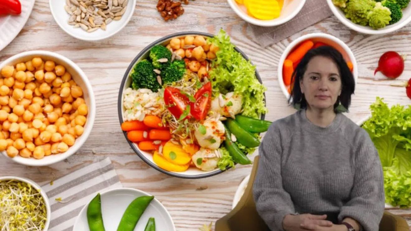 Nutriționistul Tania Fântână îți recomandă 5 alimente care te ajută să slăbești fără să mănânci mai puțin: Poți mânca porții decente fără să îți sabotezi dieta