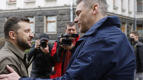 Cancelarul austriac Karl Nehammer, în vizită la Kiev pentru a oferi Ucrainei sprijin politic și umanitar