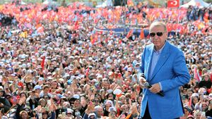 Liderul Turciei, Recep Tayyip Erdogan l-a insultat pe contracandidatul său la președinție, Kemal Kilicdaroglu, numindu-l „bețiv” și „necredincios”