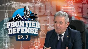 VIDEO | România, forță în producția de muniție de 155 mm? Dr. C. Cîrlănaru, Falcon Defence: Plănuim 10.000 de proiectile lunar / Artileria rămâne „regina” / Un acord în Orientul Mijlociu va fi de durată: 40-50 de ani (Frontier Defense)