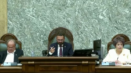 BREAKING: Alianța deja lucrează împreună: PSD și AUR au votat în Senat legea de intimidare a donatorilor pentru ONG-uri / PSD a tăcut mâlc în timpul dezbaterilor / Legea merge la Camera Deputaților
