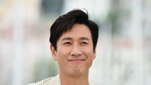 Actorul sud-coreean Lee Sun-kyun (48 ani), cunoscut pentru rolul din filmul Parasite, premiat cu Oscar, găsit mort într-o mașină în Seul / Era investigat pentru consum de droguri și ar fi scris un bilet înainte de a pleca de acasă