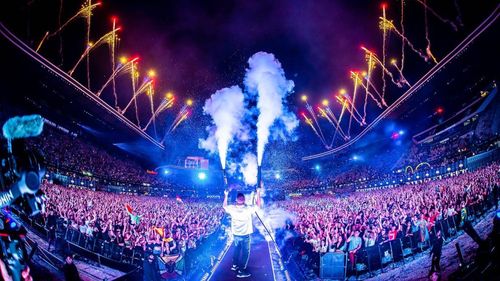 UPDATE Untold va începe așa cum era programat pe 7 august, deși guvernul a declarat zi de doliu național în memoria lui Ion Iliescu / Boc: “Totul se va desfășura în programul inițial”