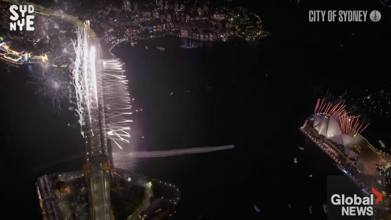 VIDEO Sydney a trecut în noul an 2025 cu un impresionant spectacol în zona portului