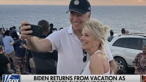 Schimbarea la față a lui Joe Biden. Democratul abandonează confortul Casei Albe și trece la ofensivă electorală