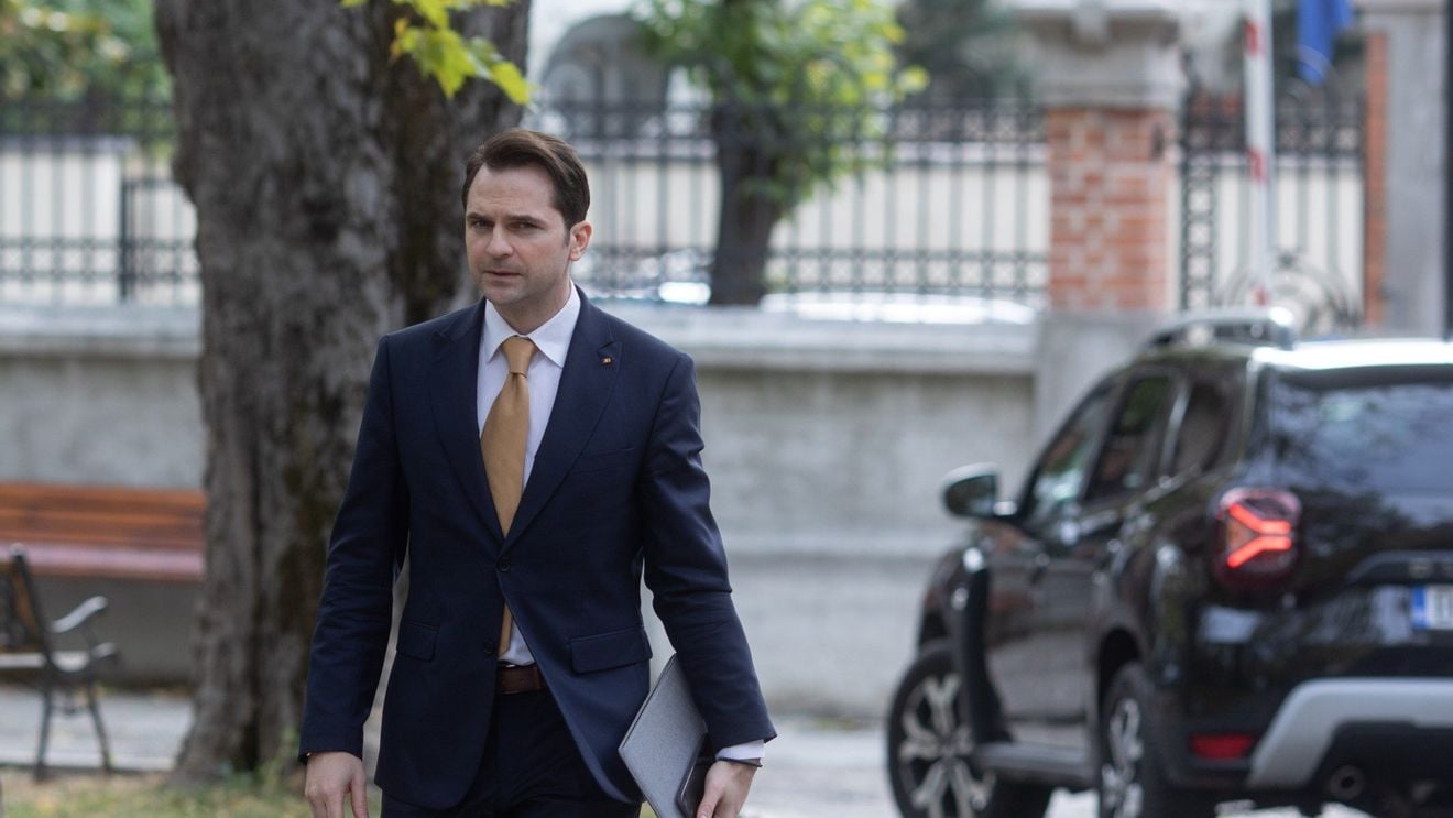 Burduja, despre alegerile pentru Primăria Bucureşti: E momentul de minţi limpezi şi judecăţi lucide / Candidatul cu cea mai mare credibilitate, indiferent de culoare, să intre în cursă / Un primar general care să ţină direcţia către Vest, nu către Est