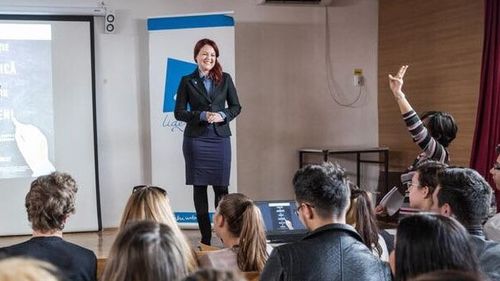 Procuroarea lui Dragnea, anchetată disciplinar după schimbul de replici pe Facebook cu Tudorel Toader. Miza: scoaterea ei din dosarul Tel Drum