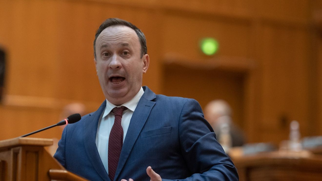 VIDEO Derapaj xenofob al deputatului PSD Adrian Câciu la adresa unui coleg: ”Tu ești din UDMR. Nu înțelegi ce înseamnă să fii român”