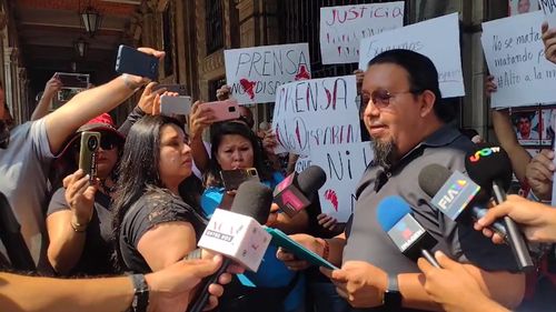 VIDEO Manifestaţie a jurnaliştilor din Mexic după asasinarea unui coleg/ Una dintre cele mai periculoase țări pentru presă, cu 156 de jurnaliști asasinați în ultimii 30 de ani