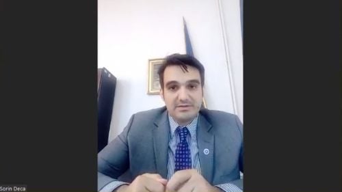Un șef din Ministerul Educației a candidat pe postul de Director general al Direcției România Educată, care era și în subordinea lui. A luat concursul cu 100 de puncte la interviu / „Dacă era conflict de interese, nu făceam asta”, susține Sorin Decă
