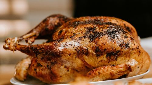 Cât de departe ajunge puiul românesc? Printre clienții situați la distanțe de peste 5.000 de km se situează Haiti, Statele Unite, Congo și Vietnam