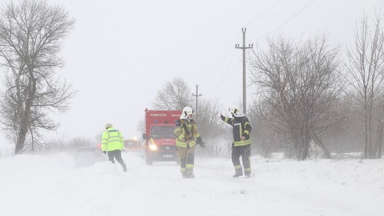 ”Sunt afectate 175 de linii de tensiune/ Intervențiile sunt extrem de dificile”, anunță ministrul Energiei/ Șase județe sunt sub cod roșu de viscol