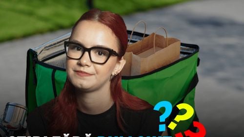 Știrile săptămânii pentru tineri ocupați: Atac rasist în București, suveranist propus la SRI, și bătălia cu roșii din Spania