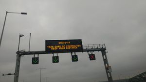 Avalanșă de restricții anti-COVID în SUA și Canada. Cum încearcă autoritățile să oprească valul doi al pandemiei
