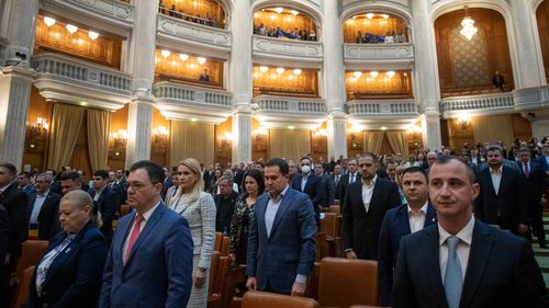 Plen comun al Parlamentului, marți, pentru aniversarea a 25 de ani de Parteneriat strategic dintre România și SUA