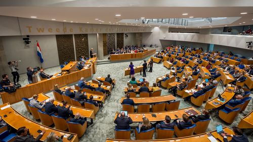 Alegeri parlamentare în Țările de Jos: primul exit poll dă un scor foarte strâns în frunte între trei partide