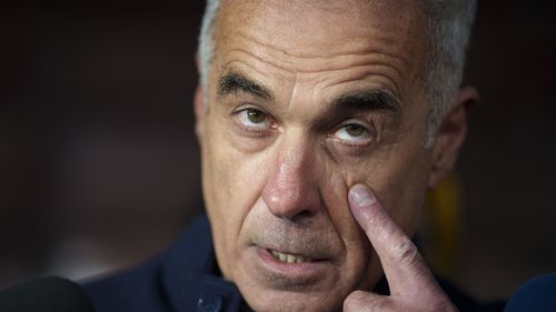 Un cunoscut clan de interlopi îi face campanie lui Călin Georgescu pe TikTok / Un alt interlop, Mircea Băluș, zis Nebunu, liderul clanului Sportivilor, a scris pe o rețea socială după aflarea rezultatelor din primul tur: „Victorie!”