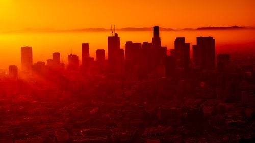 MAE: Activitatea consulară se reia la sediul Consulatului General al României la Los Angeles/ Autorităţile americane au informat că zona este în siguranţă. Nu sunt excluse noi avertismente de evacuare