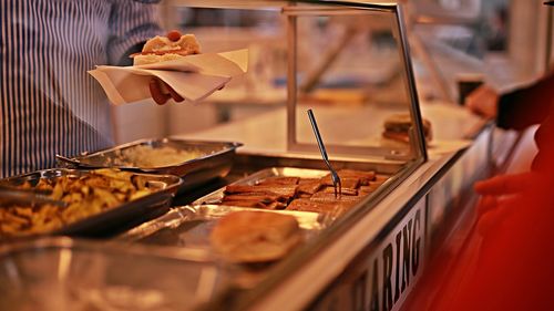 Protecţia Consumatorilor a dispus închiderea temporară a restaurantului din incinta Universităţii Sapientia din Miercurea Ciuc