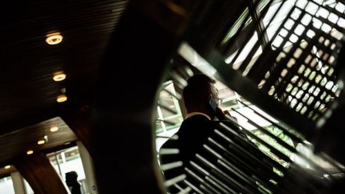 SUA prelungesc programul de supraveghere electronică şi telefonică în străinătate