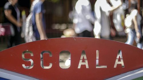 Liceul „Nicolae Bălcescu” Cluj neagă orice violență, după ce Ministerul Educației a clasat drept „grav” incidentul în care un elev s-ar fi rănit singur