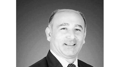 Consilier județean din Bistrița-Năsăud, mort de COVID / Emil Neia Lăcătuş, liderul local al Partidei Romilor, nu era vaccinat