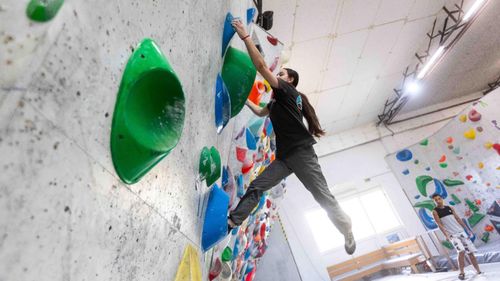 VIDEO FOTO Generația nouă domină boulderingul românesc: Alexandru Zaharia și Ștefania Guja câștigă etapa Cupei României de la Timișoara