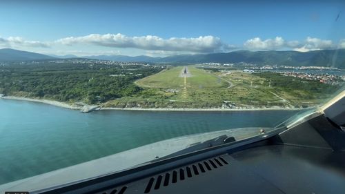 Rusia redeschide aeroportul din Ghelendjik de la Marea Neagră închis după declanşarea ofensivei în Ucraina