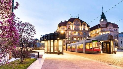 GALERIE FOTO Miza alegerilor locale. Modelul PNL al dezvoltării: Cluj-Napoca, Reșița sau Sinaia. În 3 ani, Reșița a atras 160 milioane euro fonduri europene - Advertorial