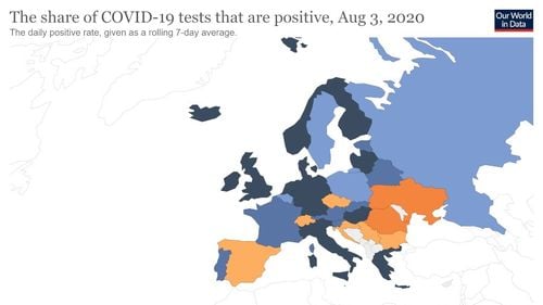 România, a doua cea mai mare rată de pozitivare din Europa, în ultima săptămână/ Ucraina înregistrează cei mai mulți bolnavi COVID-19 raportați la numărul de teste zilnice