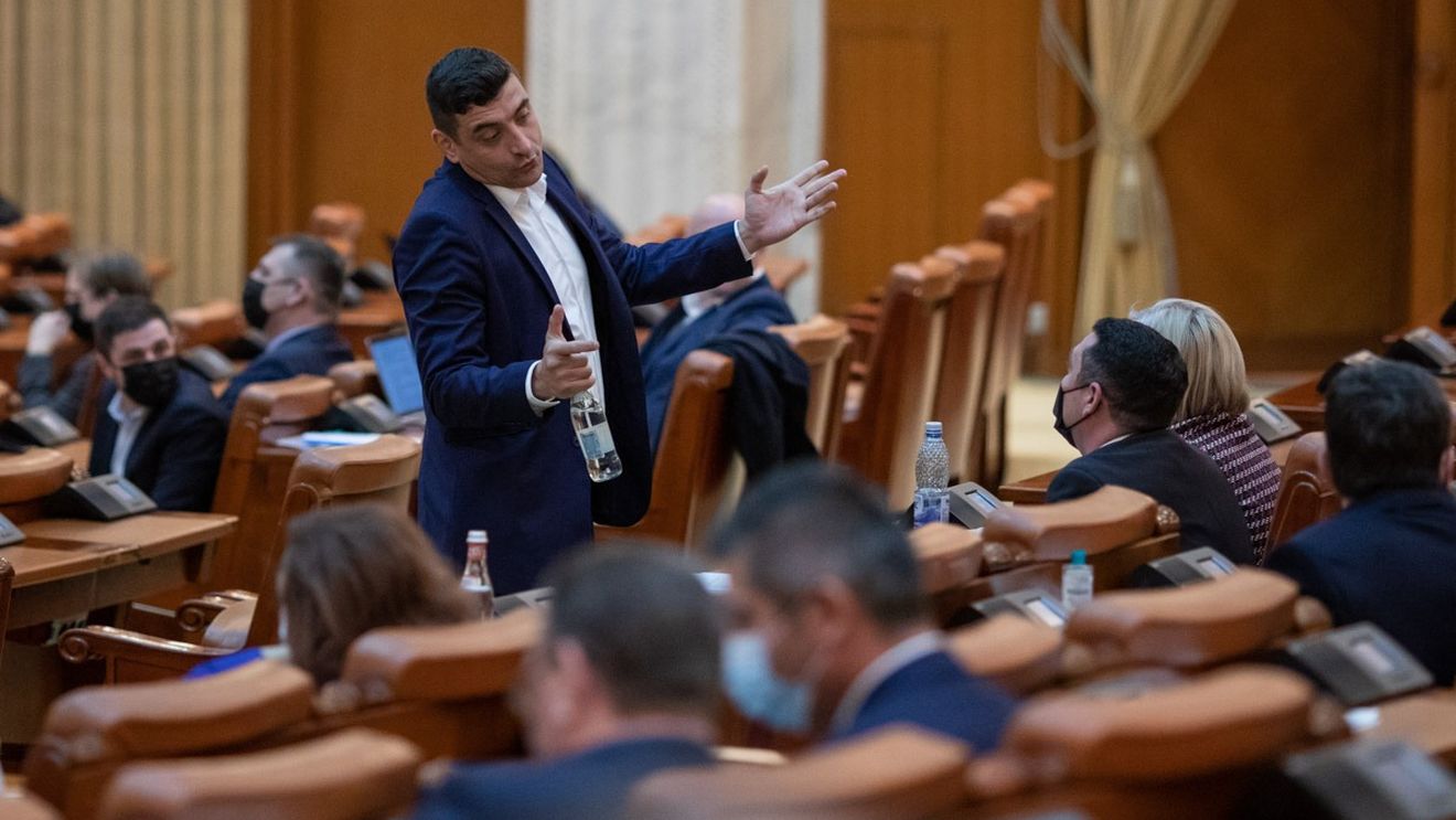 AUR: Inițiativa privind eliminarea pensiilor speciale nesimțite a fost respinsă de coaliția de guvernământ